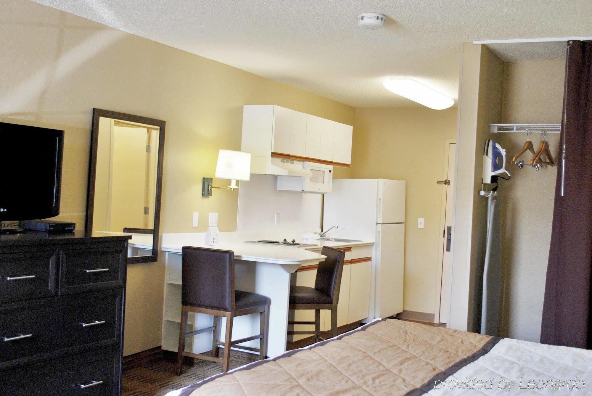 Extended Stay America Suites - Milwaukee - Brookfield Exterior foto